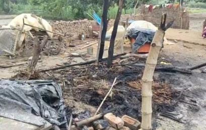 Goods of one shop and two houses burnt to ashes due to fire