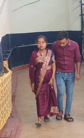 Pregnant women reaching ward via elevator, ramp