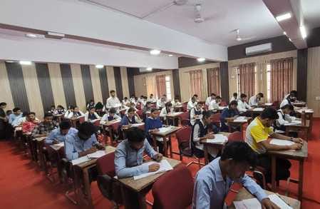 67 candidates appeared for Botany practical exam