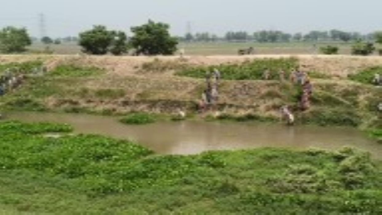 Administration is busy in preparations to prevent flood in Jakhal