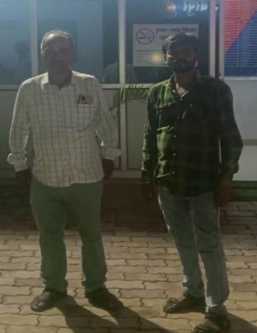Two arrested with nine boxes of English liquor from SUV