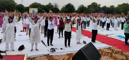 Sri Ganganagar News: District-Level Yoga Event Held at BSF Ground, Instructors Lead Yoga Sessions