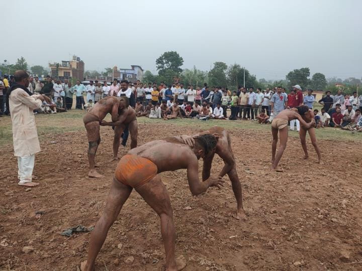 Asif Pahalwan of Dinanagar won the big prize