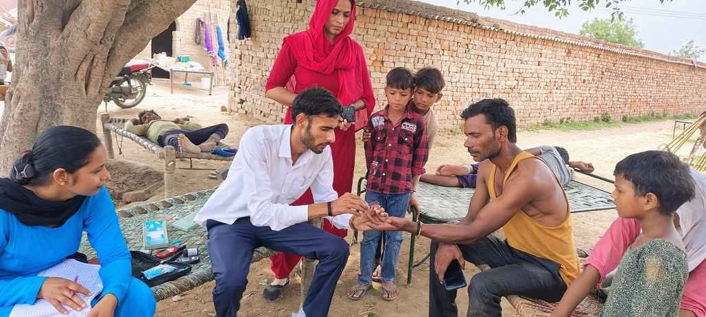 Checked for fever patients and larvae in the village