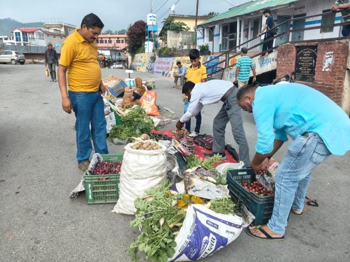 Good prices for local products found in Kisan Haat