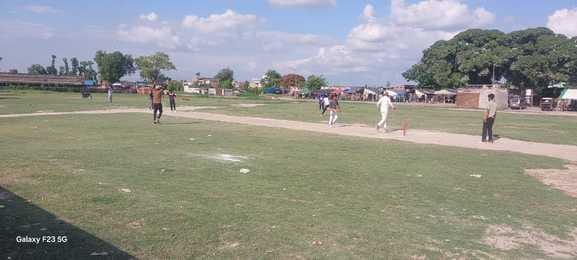 Singahi's team in the final, second semi-final postponed due to rain