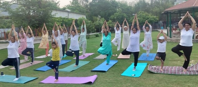 Yoga Day: People did yoga at home, park, stadium and gym