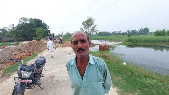 The culvert was dug and left, a population of one lakh is facing problems for one and a half months