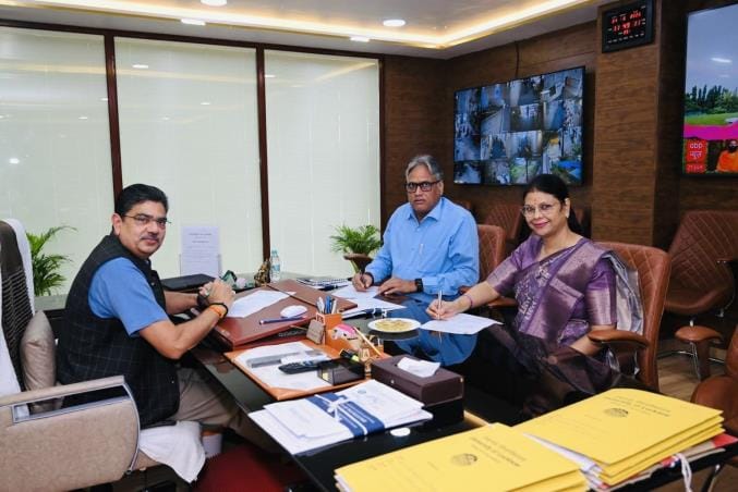 Lucknow University got its first woman registrar in its 100 years of history