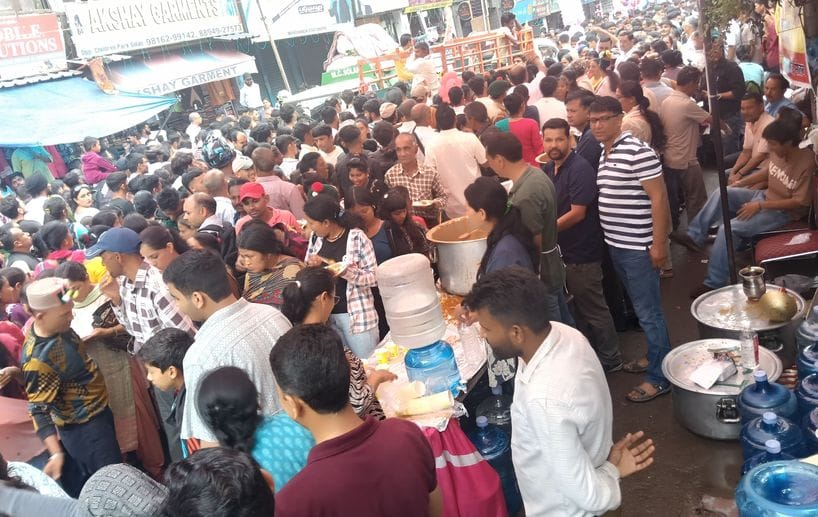 Thousands of people tasted the prasad of the Bhandaar in the Shulini fair