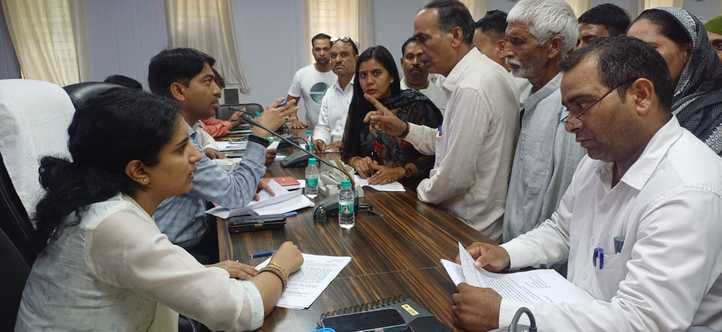 Disposal of two out of 44 complaints received during the resolution day