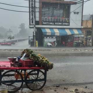 Ten minutes of rain in Tohana, relief from heat