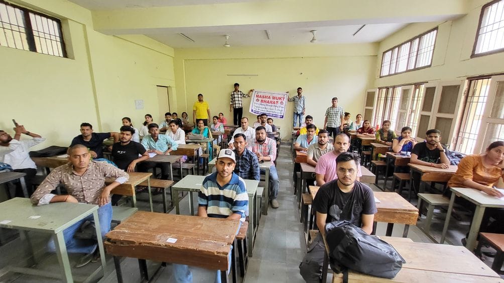 Everyone's cooperation is necessary to fulfill the resolution of drug free India