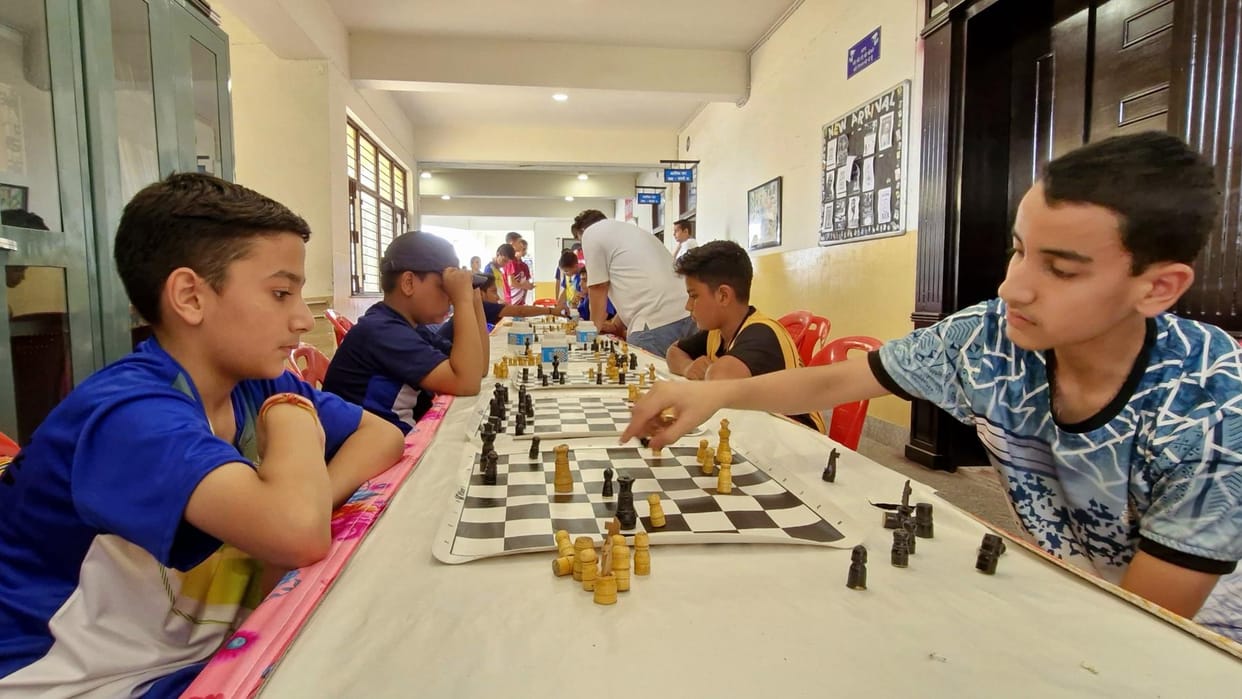 Organised chess, kho-kho and rope jumping competitions