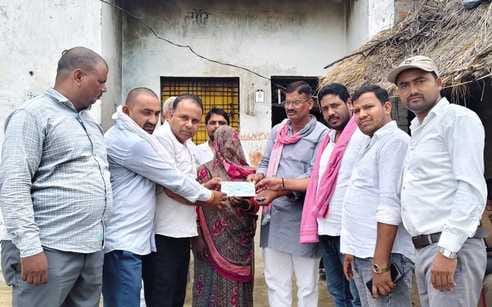 SP workers went to the house of the alleged rape victim in Lohanda and gave her financial help