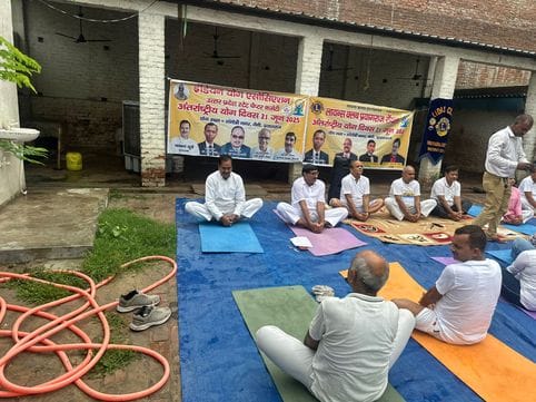 Pledged to stay healthy by practicing yoga