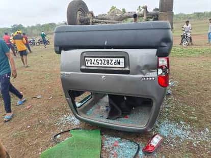 Villagers set car on fire for molesting girl, accused absconding