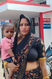 A miscreant on a bike wearing a helmet snatched his Kundal