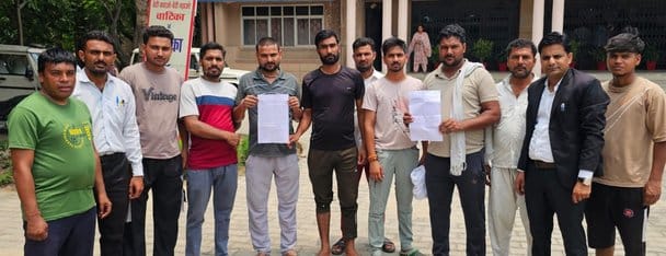 Demonstration of Doula villagers at the Collectorate