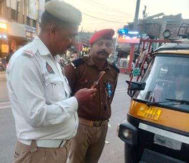 2002 vehicles were challaned in 60 days, 88.23 lakh rupees were fined