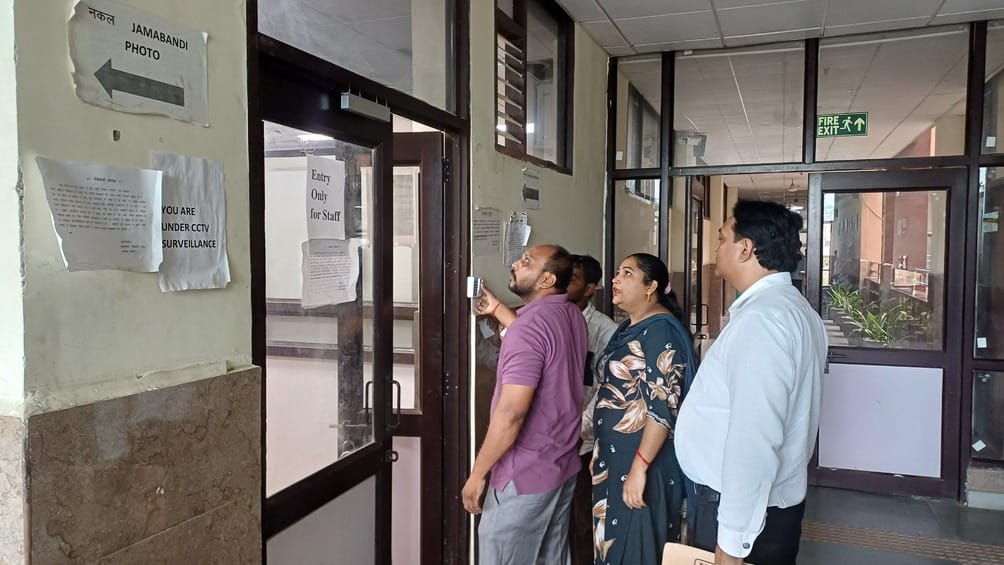 Brokers dominate the cantonment tehsil, biometric locks had to be installed out of compulsion
