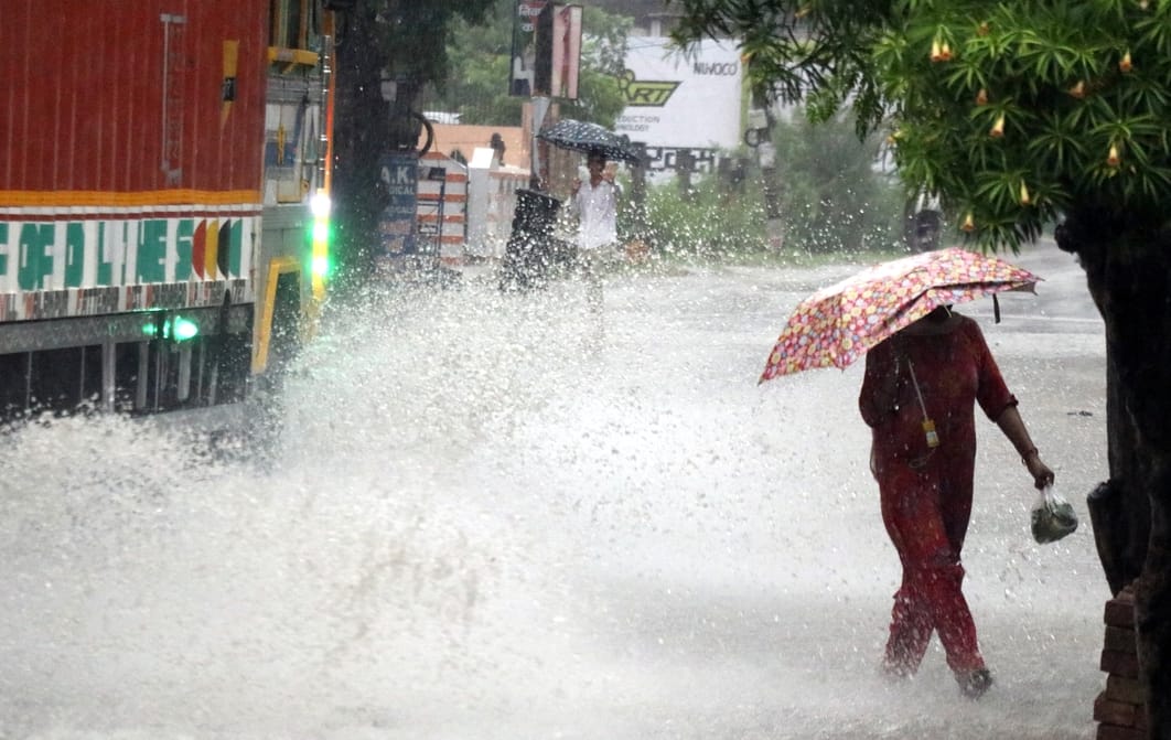 Waterlogging on the highway causes problems for pedestrians