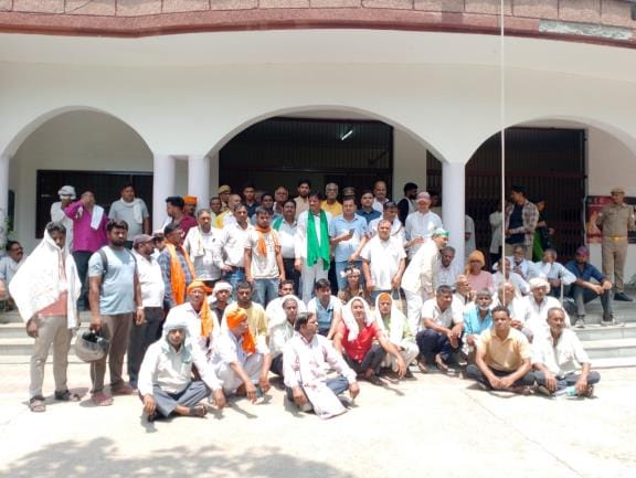 Meeting lasted 30 minutes for compensation in land acquisition