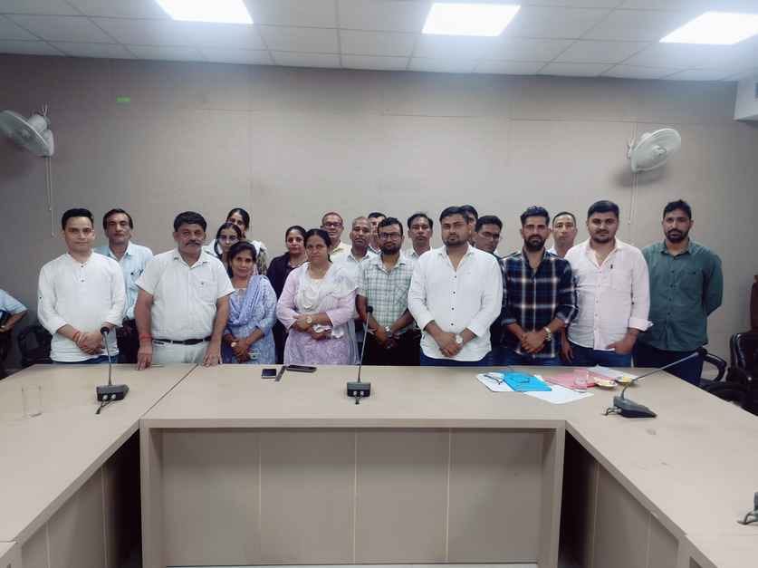 Seema Devi became the district head of Public Health Clerical Association