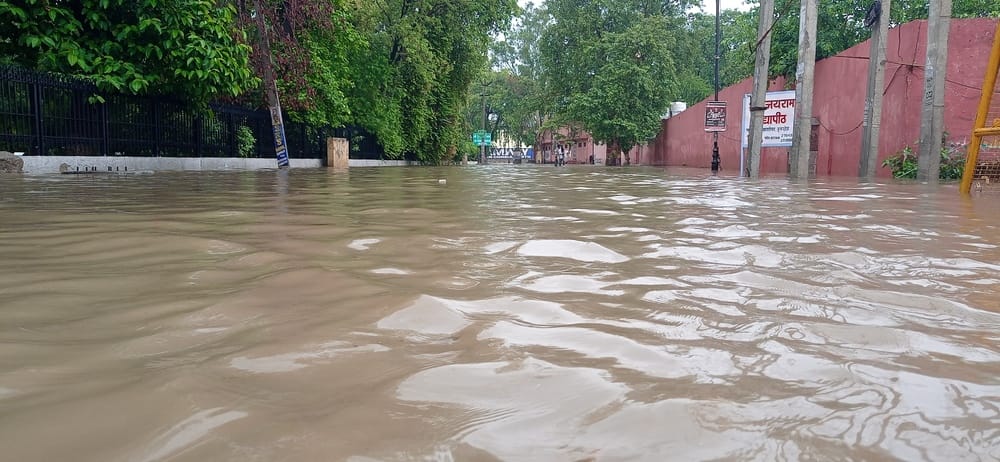 The city could not withstand two hours of rain, preparations and claims went under water