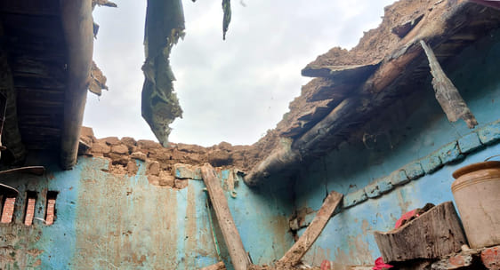 Holding Shakeela's hand, the co-wife pulled her out of the jaws of death
