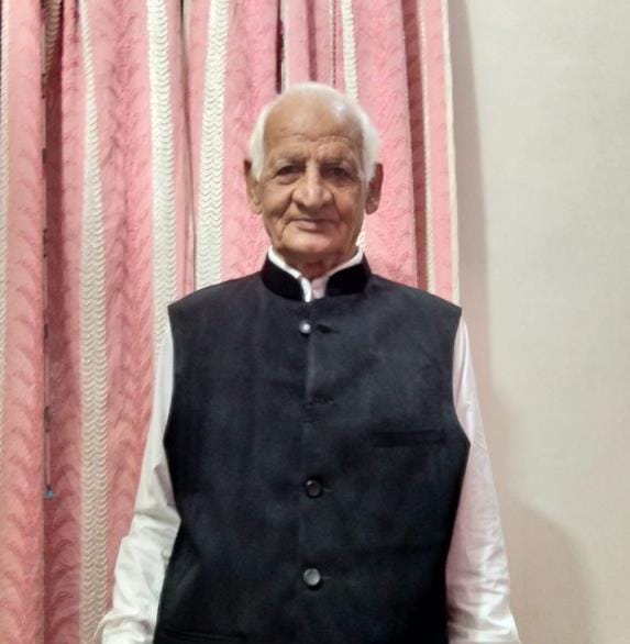 State agitator Shailendra Sharma mourns the death of his father