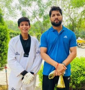 Riya became the first female player from Hisar to be selected in the India camp of Taekwondo