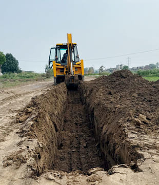 Construction done in illegal colony was destroyed