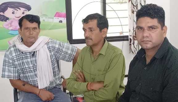 Lokayukta takes big action against corruption in Chhatarpur, Patwari arrested red handed while taking bribe