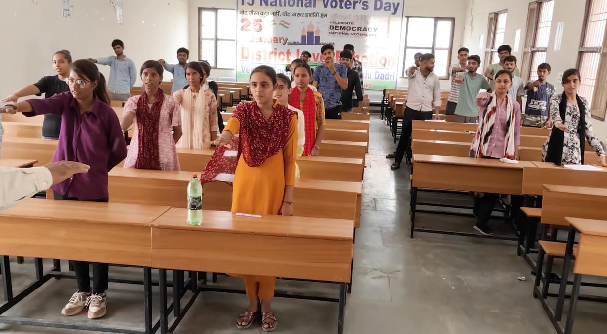 Students took an oath to stay away from drugs for life