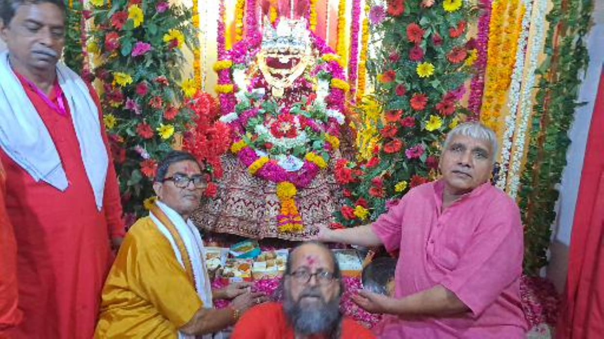 Doors of Maa Kamakhya Dham opened, devotees gathered in large numbers