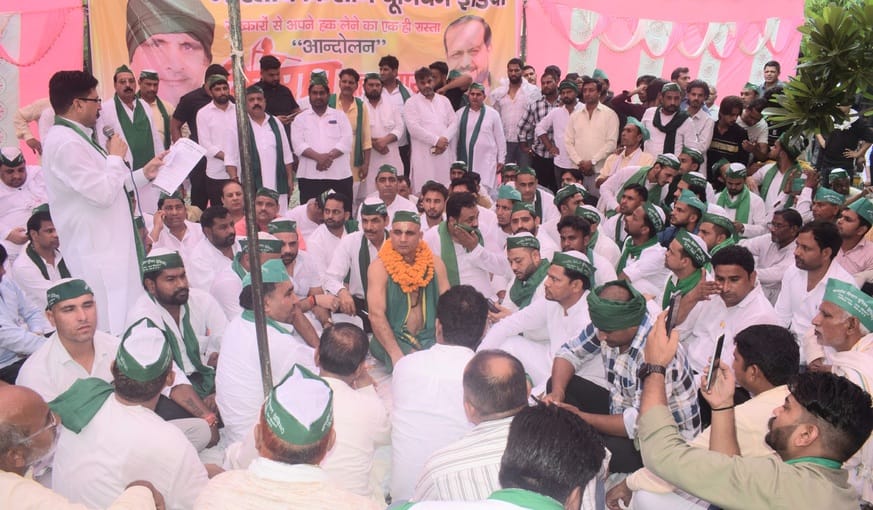 If the problems of farmers are not resolved then there will be agitation from Meerut: Munendra