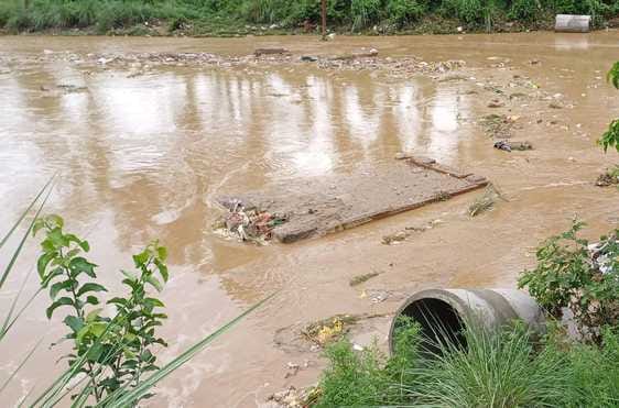 Flood blocked the way of devotees, road and culvert collapsed