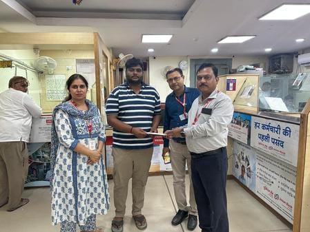 Union Bank gave insurance money of Rs 1 croreUnion Bank gave insurance money of Rs 1 crore