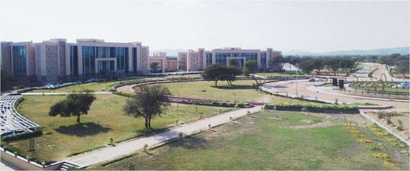 Register for postgraduate courses by 30th