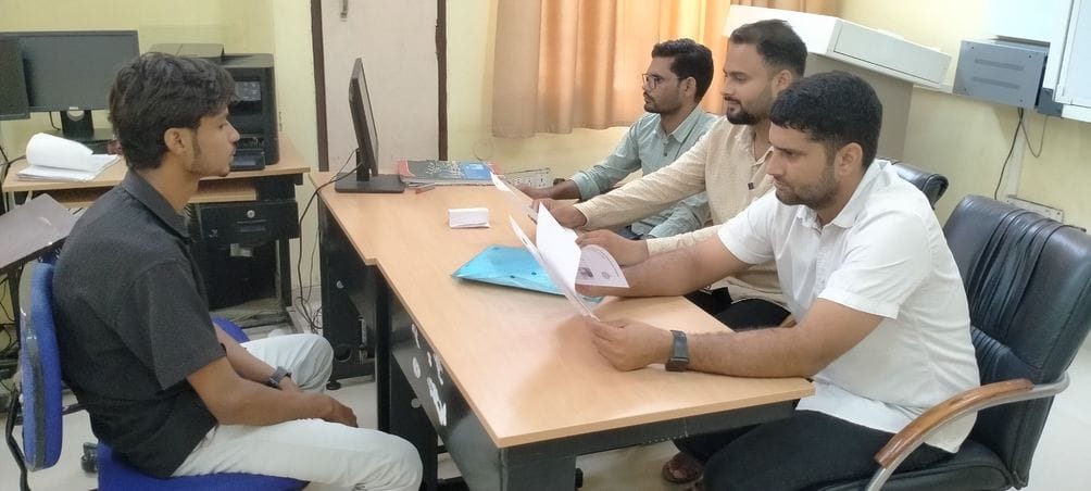2564 applications received for 692 seats in Industrial Training Institute
