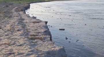 Panic due to rising water level of Sharda river
