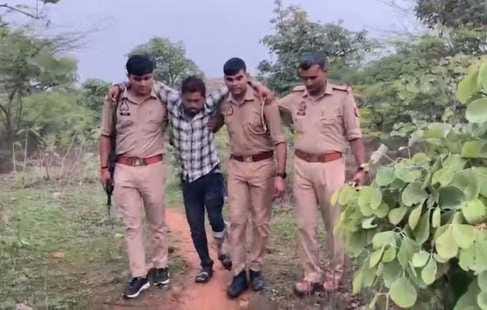 Chhatarpur News: Three arrested after encounter with police in the forest