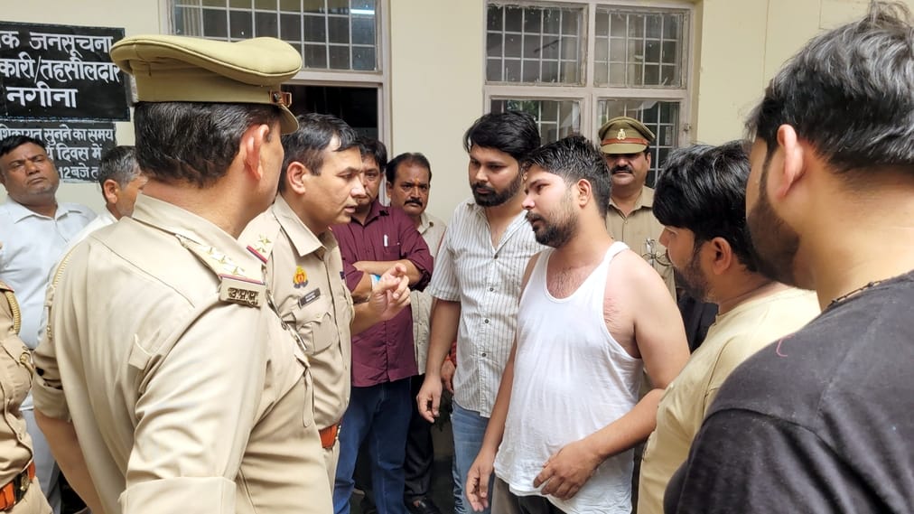 Accused of bribery, he tried to commit suicide