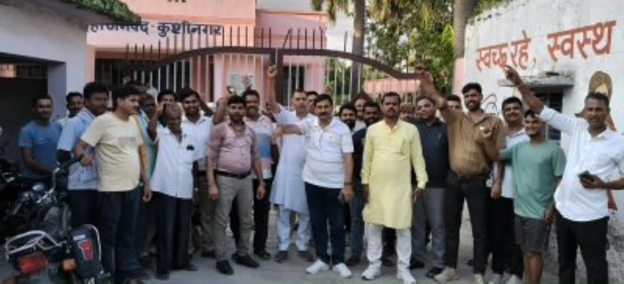 Accusation of starting road construction without removing encroachment, demonstration demanding suspension of EO