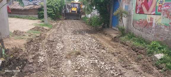 Construction of road started from Singahi to Takiyapurva
