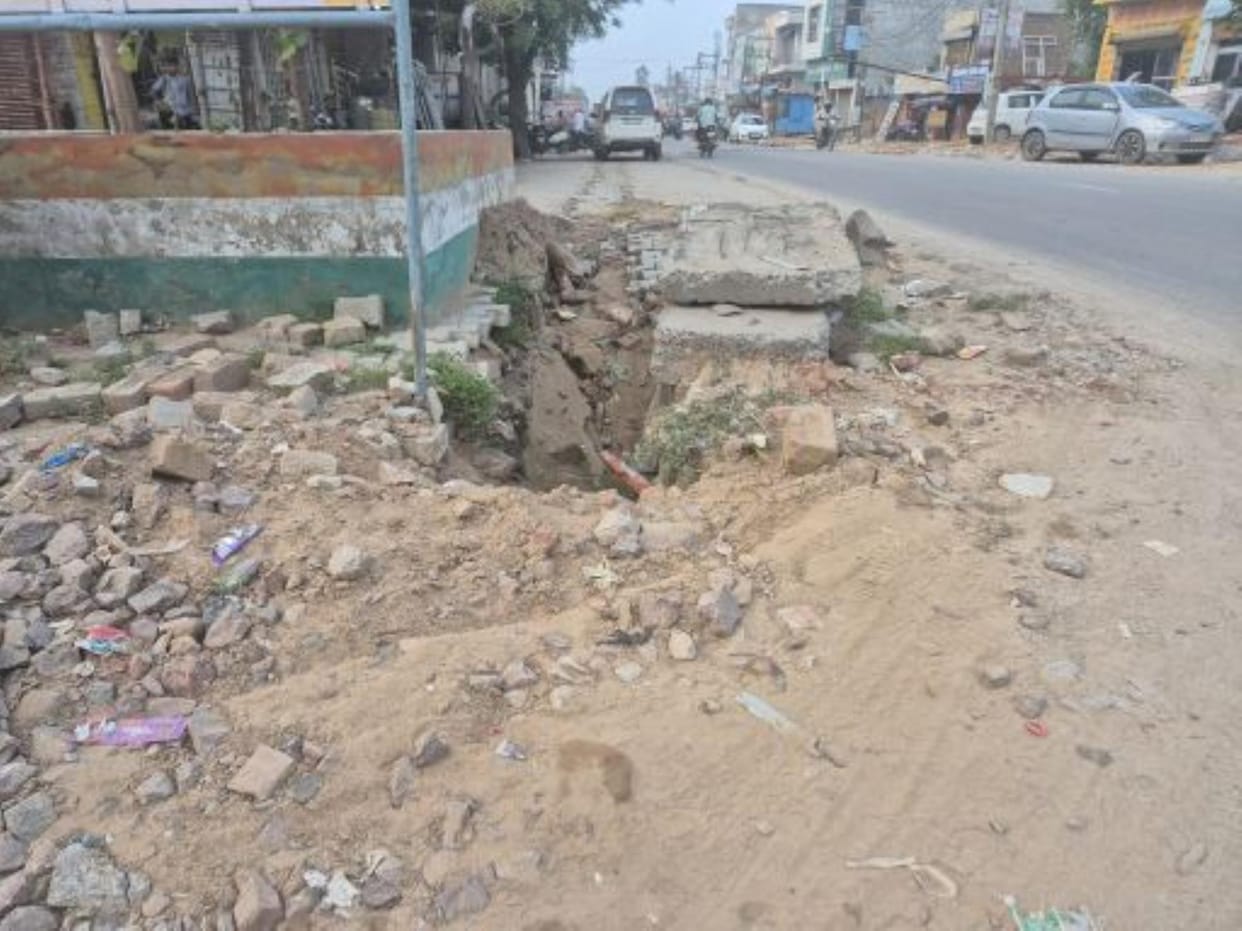 In the name of laying pipes the condition of roads was ruined