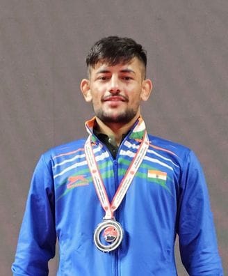 Anil won silver in Senior Turkish Cup