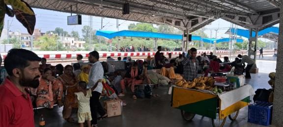 Passengers' problems increased due to delay in trains