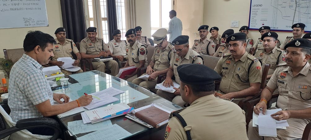 Meeting held to curb increasing crimes in police station premises